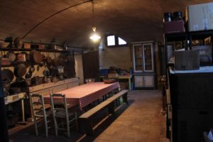 Photos de La Baronnière : la grande cuisine du château au sous-sol de La Baronnière