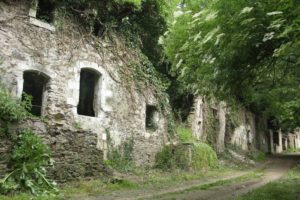 Photos de La Baronnière : le village abandonné du moulin à eau à Courossé dans le Maine-et-Loire