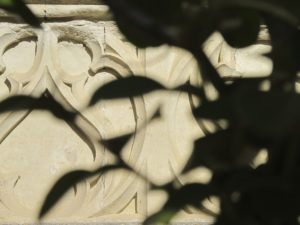Photos de La Baronnière : un ornement de la façade du château